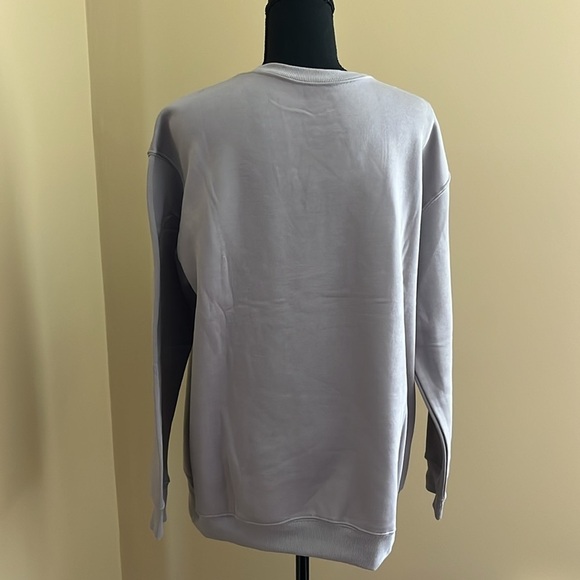 🆕 Juniors Peanuts Snoopy Woodstock Graphic Sweatshirt Gray L - Picture 4 of 5